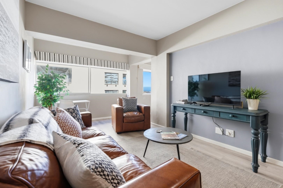 1 Bedroom Property for Sale in Mouille Point Western Cape